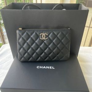 Chanel o case small